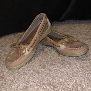 Sperry boat shoes